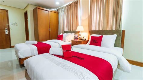 20 TOP Hotels Near Vito Cruz, Manila 2024 .